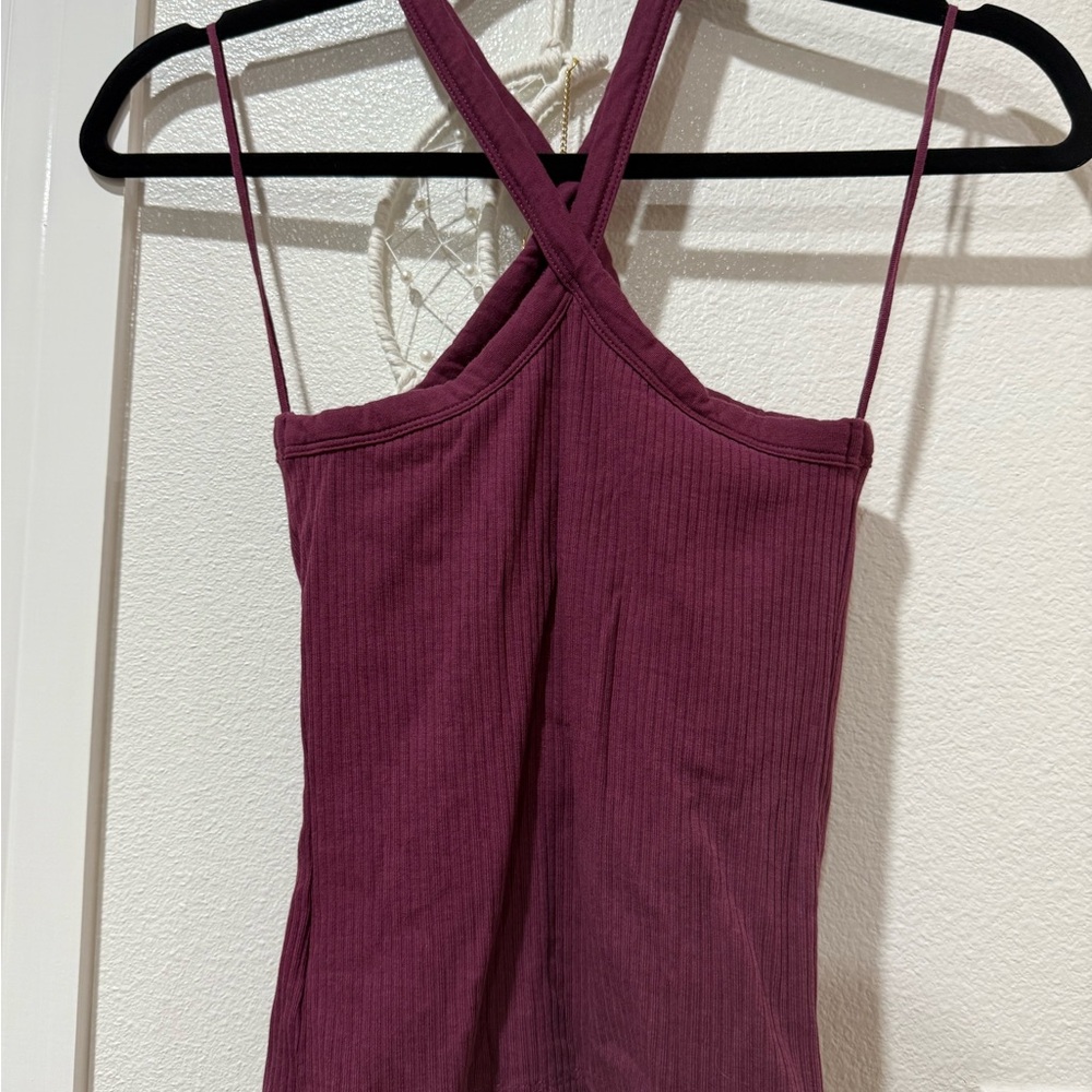 Old Navy Women's Ribbed Cross-Back halterTop - Purple